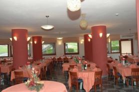 Italský hotel Derby s restaurací